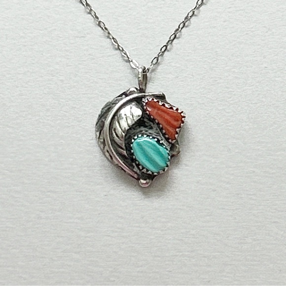 Vintage Southwestern Turquoise Coral Sterling Silver Necklace - Picture 6 of 10